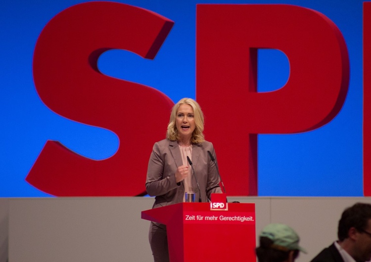Manuela Schwesig na zjeździe SPD Awantura w Bundestagu. Podejrzana o działanie w interesie Rosji premier Meklemburgii nieobecna