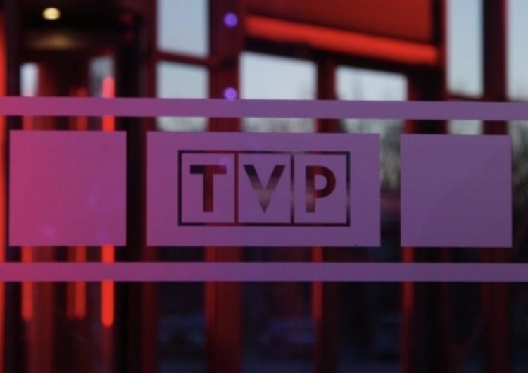 Logo TVP Zrobiło się niezręcznie. Wpadka w „Pytaniu na śniadanie”