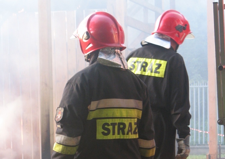 Straż pożarna / zdjęcie poglądowe  Groźny pożar we Wrocławiu. Spłonął zabytkowy budynek 