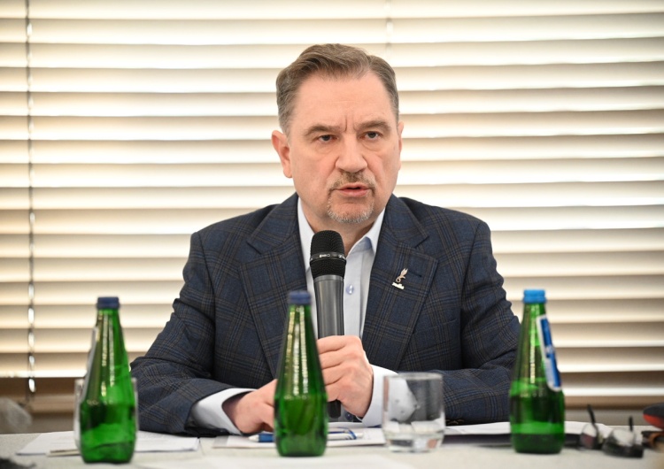Piotr Duda, przewodniczący Komisji Krajowej  KK NSZZ „Solidarność” wzywa całą społeczność wolnego świata do dostarczenia Ukrainie niezbędnej broni i koniecznego wsparcia 