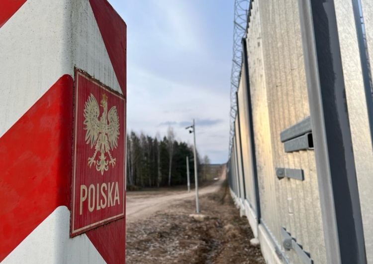 Granica polsko-białoruska „Funkcjonariusze biją uchodźców. Mordercy”. Niemieckie media uderzają w polską Straż Graniczną