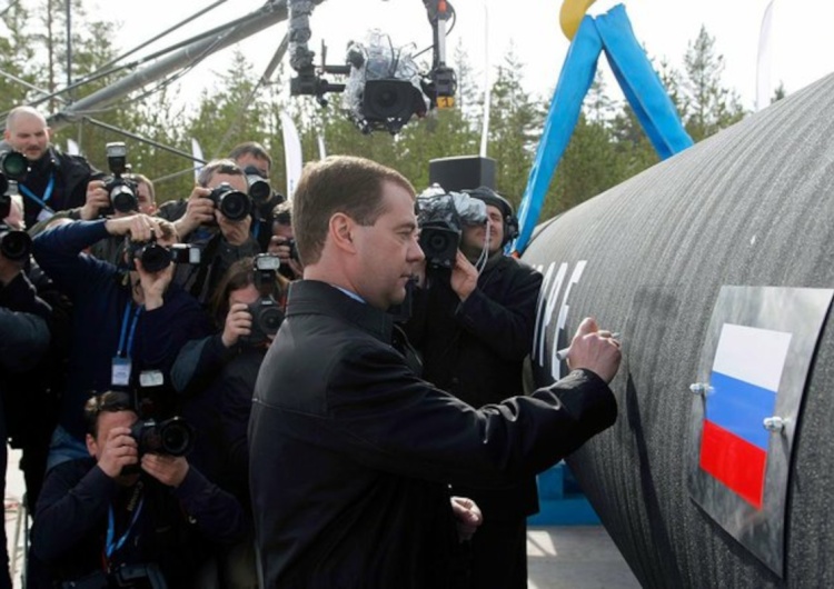 Dmitrij Miedwiediew. Gazociąg Nord Stream Niemiecki rząd chce kupić tysiące rur przeznaczonych na gazociąg Nord Stream 2