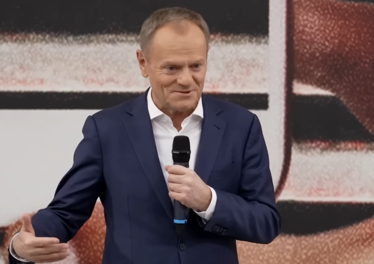 Donald Tusk, Spotkanie z młodzieżą w Łodzi „Mieszkanie prawem, a nie towarem”. Tusk znów puszcza oko do wyborców lewicy