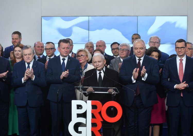 Oświadczenie prezesa PiS PiS zapowiada tysiące spotkań w całej Polsce. Kaczyński: Naszymi ekspertami są zwykli Polacy ze swoimi potrzebami