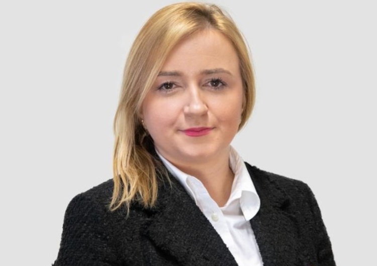 Olga Semeniuk-Patkowska Minister Semeniuk-Patkowska: Propozycje programowe Donalda Tuska to ekonomiczne „czary-mary”