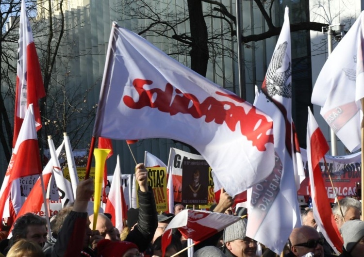 Dziś 44. rocznica powołania Niezależnego Samorządnego Zwiażku Zawodowego "Solidarność"