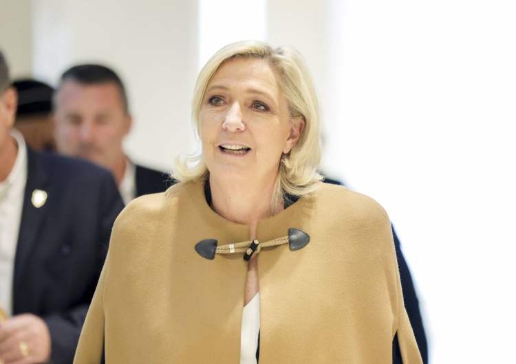 Marine Le Pen banned from running? That's what her opponents want