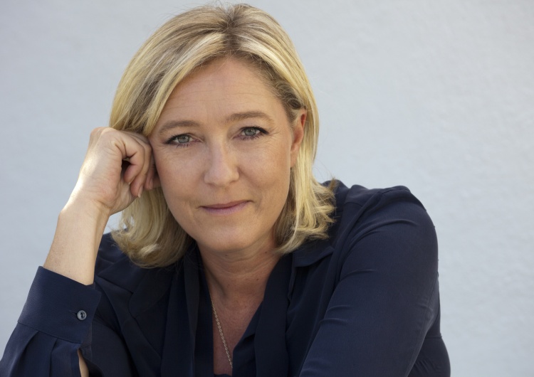Marine Le Pen [TYLKO U NAS] Marine Le Pen w rozmowie z „Tygodnikiem Solidarność”: Francja mogłaby zapłacić za Polskę i odliczyć to od składki