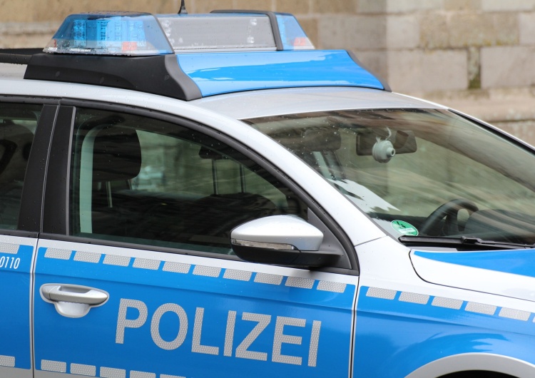  Szok w Niemczech: Podczas kontroli drogowej zabito dwóch policjantów. Trwa obława