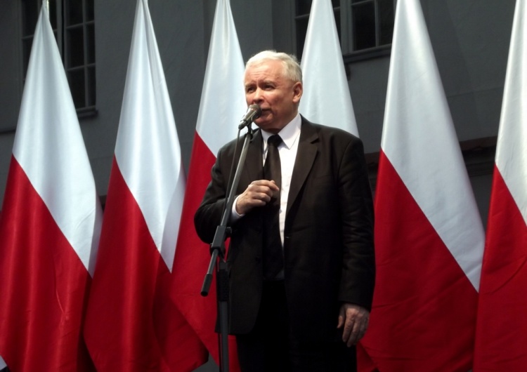 Jarosław Kaczyński Rosyjskie wojska pod granicami Ukrainy. Kaczyński: „Putin podejmuje ogromne ryzyko”