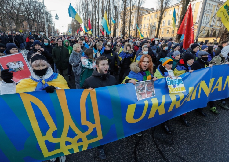 Ukraina „Nie ma potrzeby, aby pakować walizkę i dokądś wyjeżdżać”. Ukraina nie wprowadzi na razie stanu wojennego