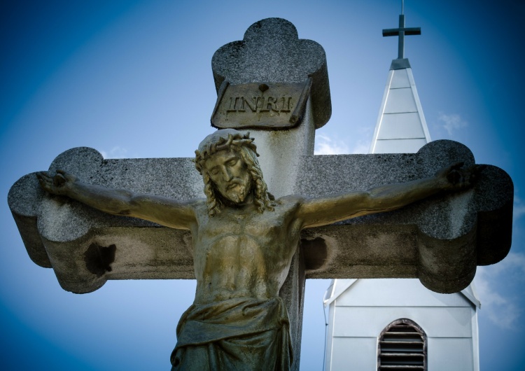  Indie: Władze zburzyły figurę Jezusa i drogę krzyżową na terenie parafii wbrew orzeczeniu sądowemu