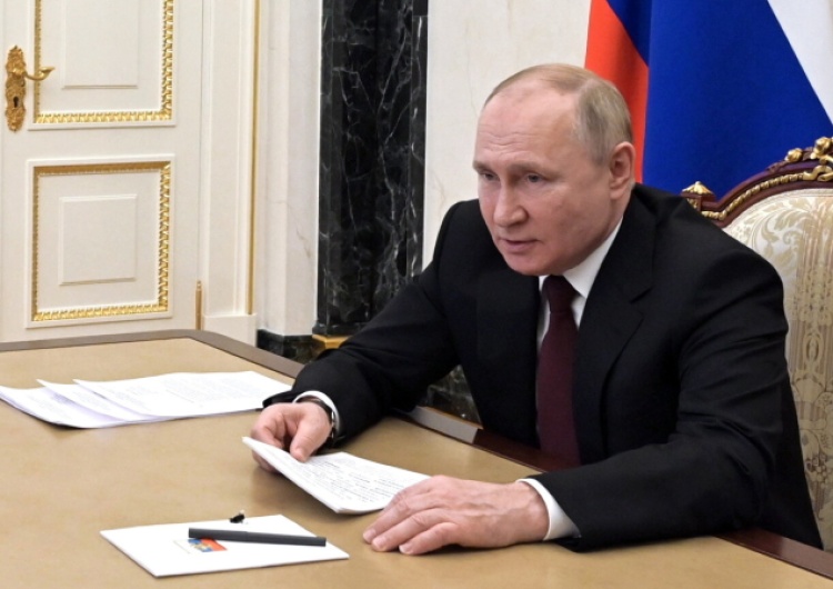 Władimir Putin Władimir Putin: Decyzja ws. uznania Donbasu zostanie podjęta dzisiaj