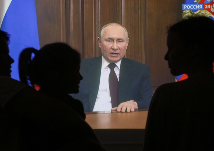 Prezydent Rosji Władimir Putin Kryzys ukraiński: Niemcy blokują Nord Stream 2. Rosja się odgraża