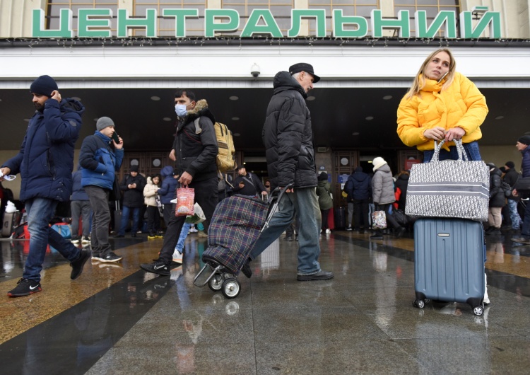 Dworzec w Kijowie Alert dla obywateli RP pozostających na terenie Ukrainy