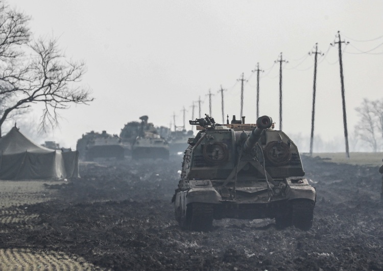  Ukraińscy żołnierze odbili lotnisko pod Kijowem. Najnowsze informacje i nagrania [NA ŻYWO]