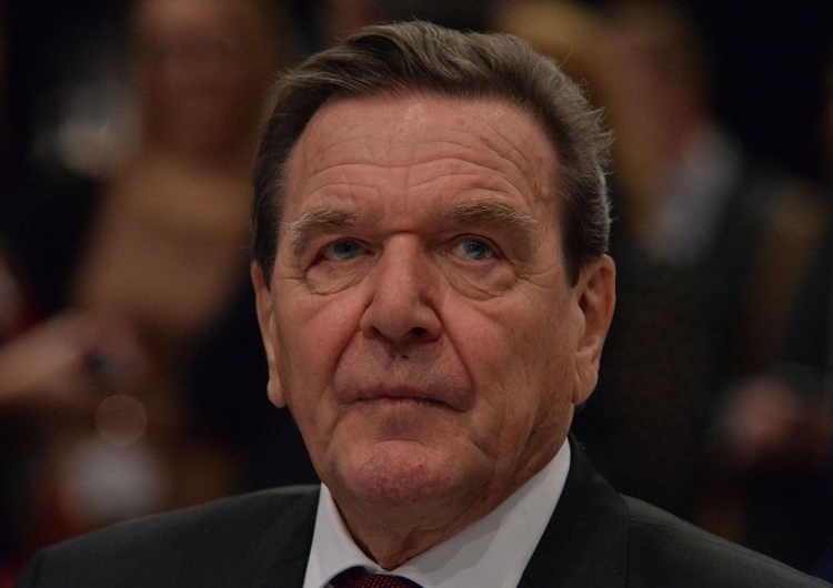  Niemcy: Kłopoty Schroedera. Postawiono mu ultimatum ws. stanowisk w rosyjskich spółkach