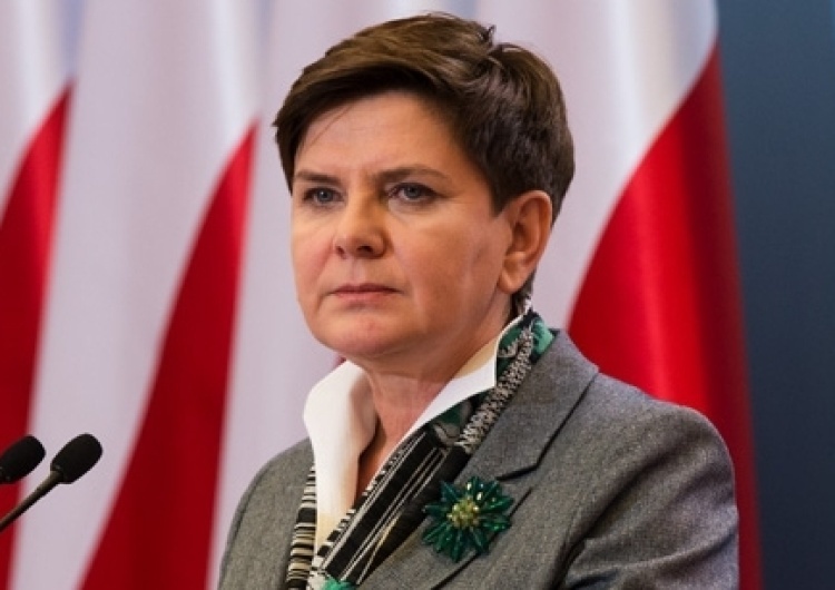 Beata Szydło Beata Szydło: To prawda – autorzy rezolucji przeciwko Polsce napisali, że podstawą rezolucji przeciwko Polsce jest wojna na Ukrainie