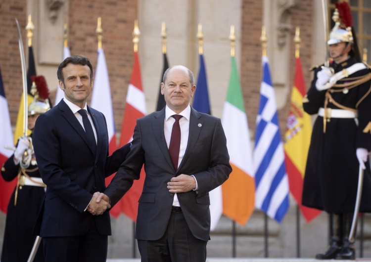 Emmanuel Macron, Olaf Scholz Niemieckie media o spotkaniu liderów UE w Wersalu: Szczyt hańby