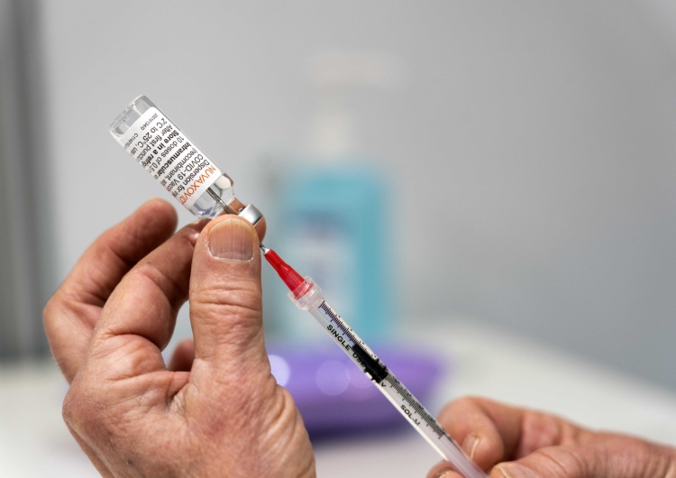 szczepienie przeciwko COVID-19 Ordo Iuris: Brak szczepienia przeciwko COVID nie może być podstawą do odmowy leczenia