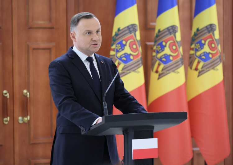 Andrzej Duda Prezydent Duda w Kiszyniowie: Polski rząd zdecydował o przyznaniu Mołdawii 20 mln euro nieoprocentowanego kredytu