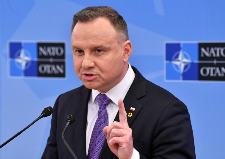 Prezydent RP Andrzej Duda „Nikogo nie chcemy atakować, ale nasza ojczyzna jest dość rozległa, żeby pochować wrogów”. Andrzej Duda ostro odpowiada na pogróżki Rosji