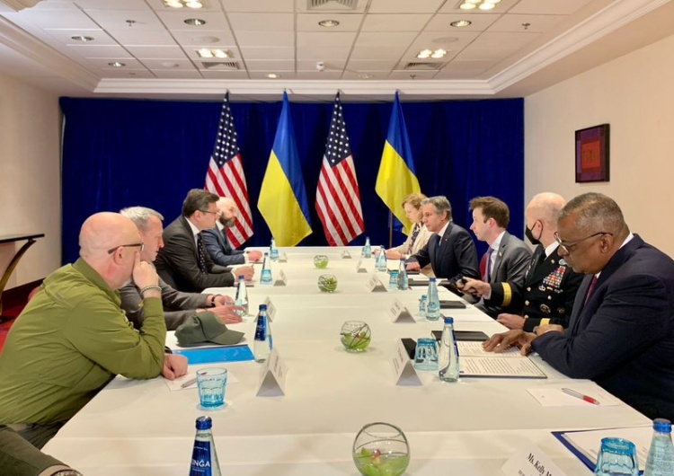 Spotkanie amerykańsko-ukraińskie Ważne rozmowy amerykańsko-ukraińskie w Warszawie