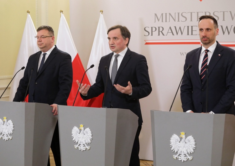  Minister sprawiedliwości: Solidarna Polska złoży w rządzie wniosek o zmianę strategii energetycznej kraju 