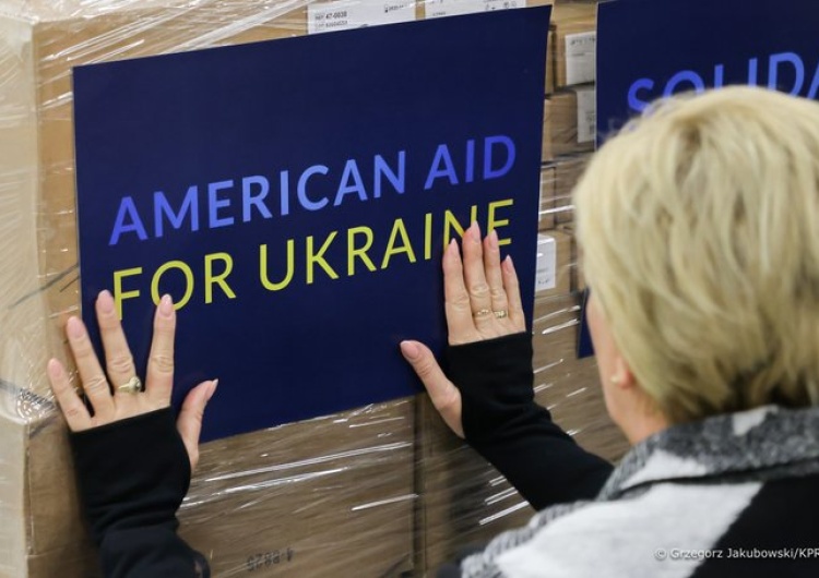 Pomoc dla Ukrainy Agata Kornhauser-Duda poprosiła o pomoc Ukrainie. Zaangażowała się Ivanka Trump