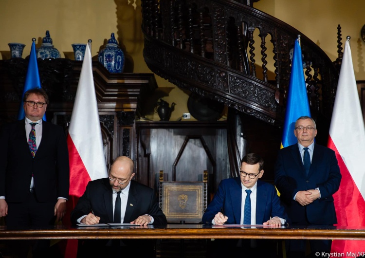 Denys Szmychal, Mateusz Morawiecki Morawiecki: Podpisaliśmy umowę, na podstawie której Polska będzie pośredniczyć w handlu Ukrainy z resztą świata