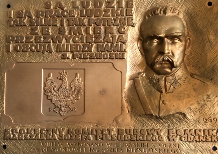  W Bazylice św. Brygidy w Gdańsku odsłonięto i poświęcono tablicę Marszałka Józefa Piłsudskiego