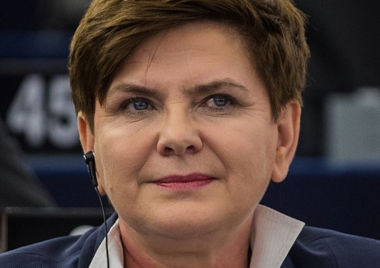 Beata Szydło  Beata Szydło: Debata w PE przeciwko Polsce w dniu polskiego święta, to kolejny poziom obłudy