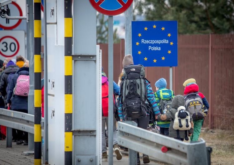 Uchodźcy z Ukrainy Wiceszef MSWiA: Potrzebujemy funduszu UE dla uchodźców, który idzie w miliardy euro