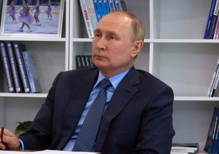 Władimir Putin  „W Rosji dokonuje się przewrót. Putin jest poważnie chory na raka”