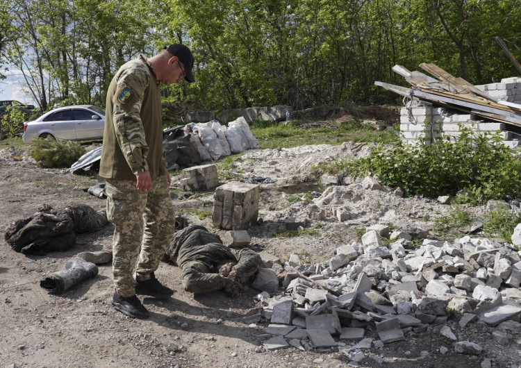 Ciała martwych rosyjskich żołnierzy „Rosjanie nazywają nas świętymi, a Czeczeńcy mięsem”. Żołnierze DRL chcą zdezerterować?