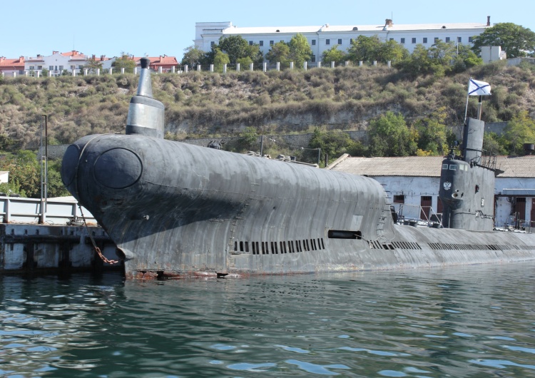 Port w Sewastopolu Media: Większość rosyjskich okrętów podwodnych Floty Czarnomorskiej jest na morzu