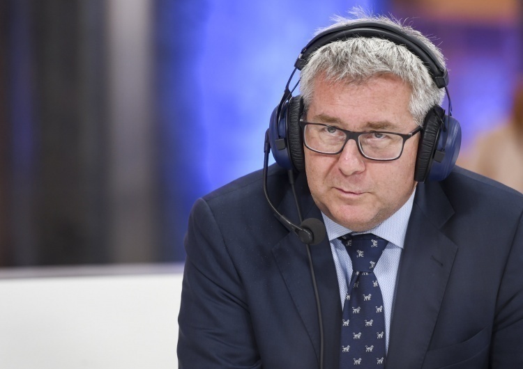 Ryszard Czarnecki Ryszard Czarnecki: Polska-Ukraina: karty na stół...