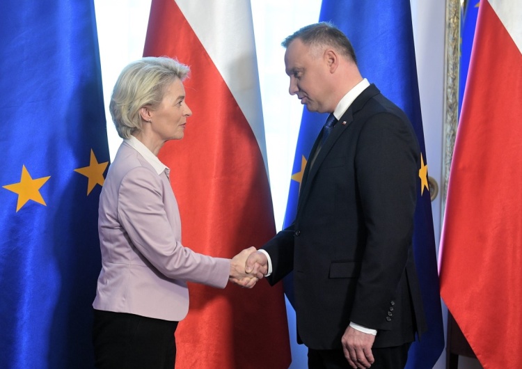  Von der Leyen spotkała się z prezydentem. „Polska ma zapewnić niezawisłość sądownictwa”
