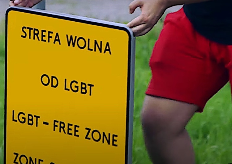 Tabliczka aktywisty LGBT Barta Staszewskiego W Polsce nie ma „stref wolnych od LGBT”. Memorandum Ordo Iuris dla europosłów