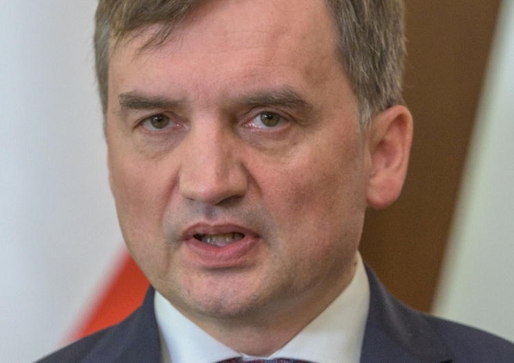 Minister sprawiedliwości i Prokurator Generalny Zbigniew Ziobro „Gazeta Wyborcza” kontra Zbigniew Ziobro. Jest decyzja sądu