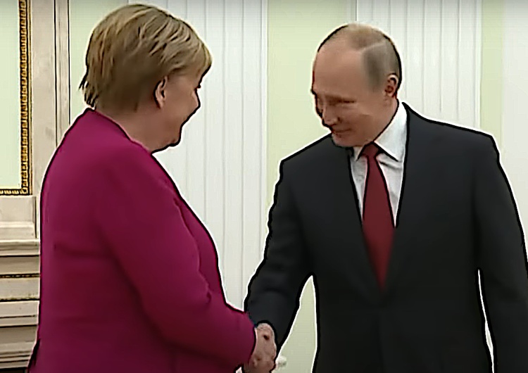 Angela Merkel, Władimir Putin Celem Niemiec było „połączenie” z Rosją? Merkel zaskakująco otwartym tekstem