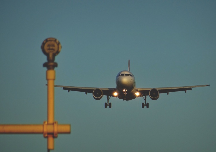  Nieoficjalnie: Porozumienie PAŻP z kontrolerami lotów zostanie zerwane. „Wyloty na wakacje zagrożone”