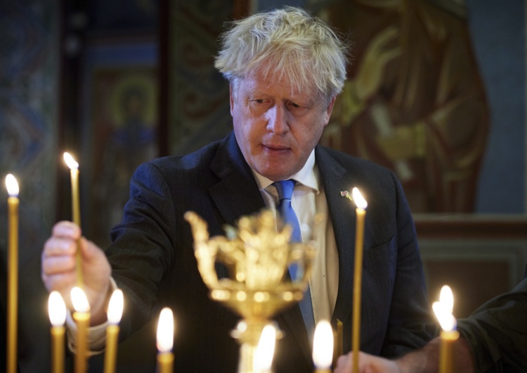 Premier Wielkiej Brytanii Boris Johnson Boris Johnson trafił do szpitala. Musi go zastępować wicepremier