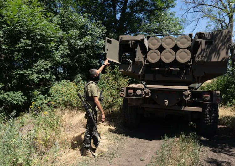 Zestaw rakietowy HIMARS przekazany Ukrainie przez USA Sekretarz rady bezpieczeństwa Ukrainy: 