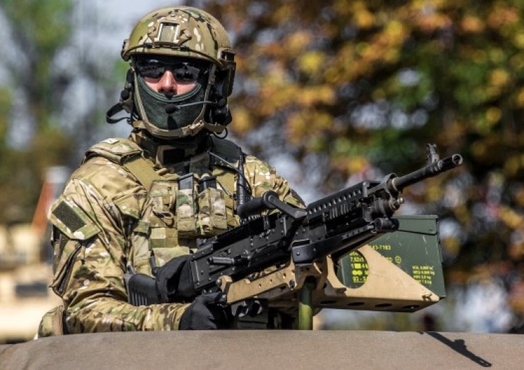 Zdjęcie ilustracyjne Ten sąsiad Rosji przywraca obowiązkową służbę wojskową. „Jeśli nie chcemy, by odebrano nam wolność, każdy obywatel…”