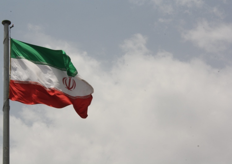 Flaga Iranu / Flickr/Blondinrikard Fröberg Polak zatrzymany w Iranie. MSZ zabiera głos