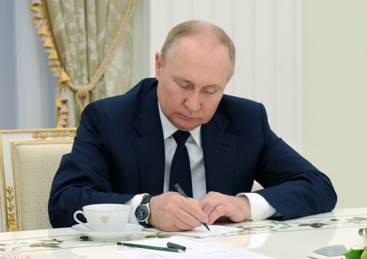  Tajne konsultacje w sprawie zakończenia wojny na Ukrainie? „Wyjście z twarzą dla Putina”