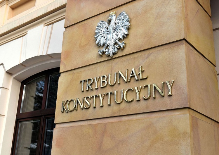 Trybunał Konstytucyjny Śmiszek groził 