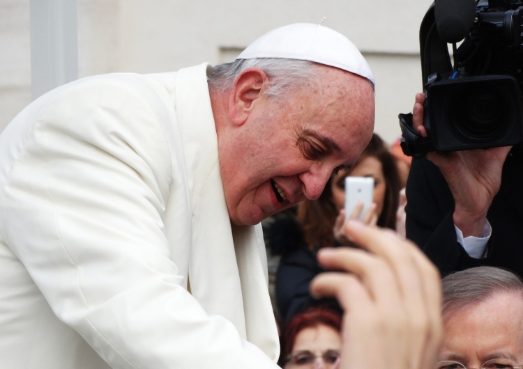 Papież Franciszek [wywiad] Szef watykańskiej dyplomacji: wizyta na Ukrainie jest priorytetem papieża