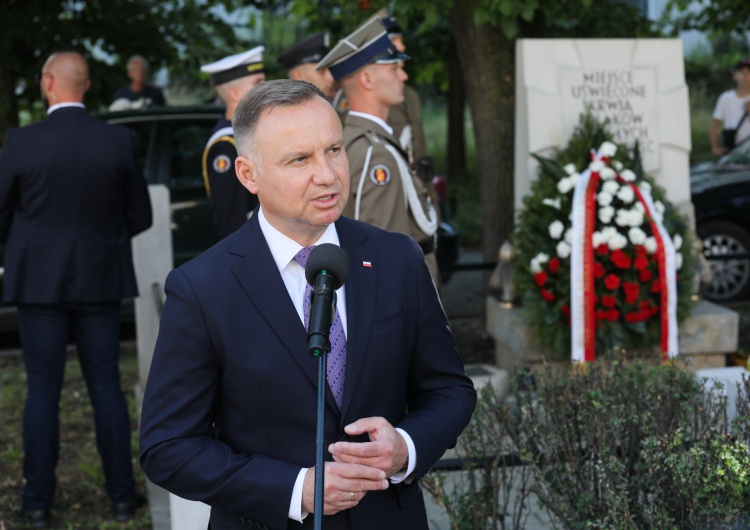  Prezydent: To, co działo się w Warszawie, jest podobne do dzisiejszej agresji na Ukrainę